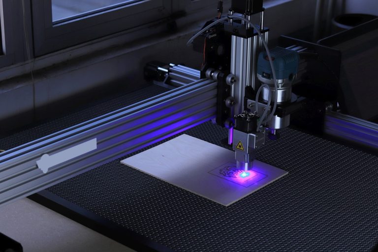 tritunggal metal laser cutting