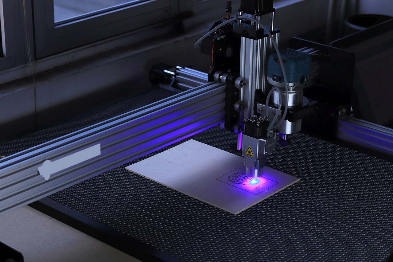 tritunggal metal laser cutting