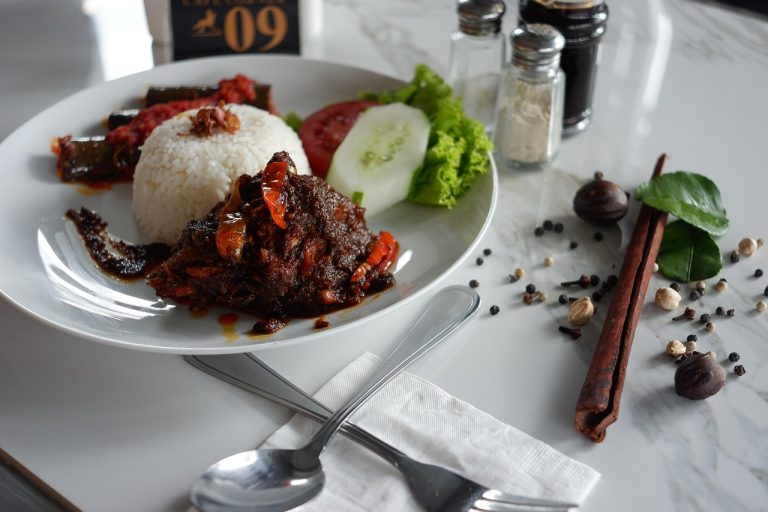 makanan tradisional Indonesia
