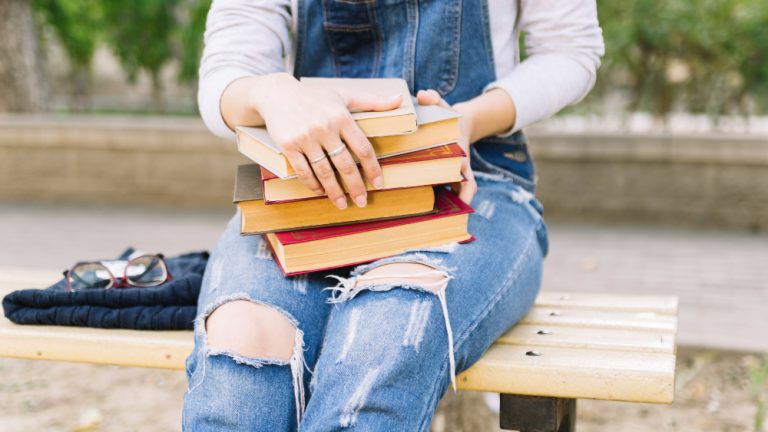jenis buku bacaan