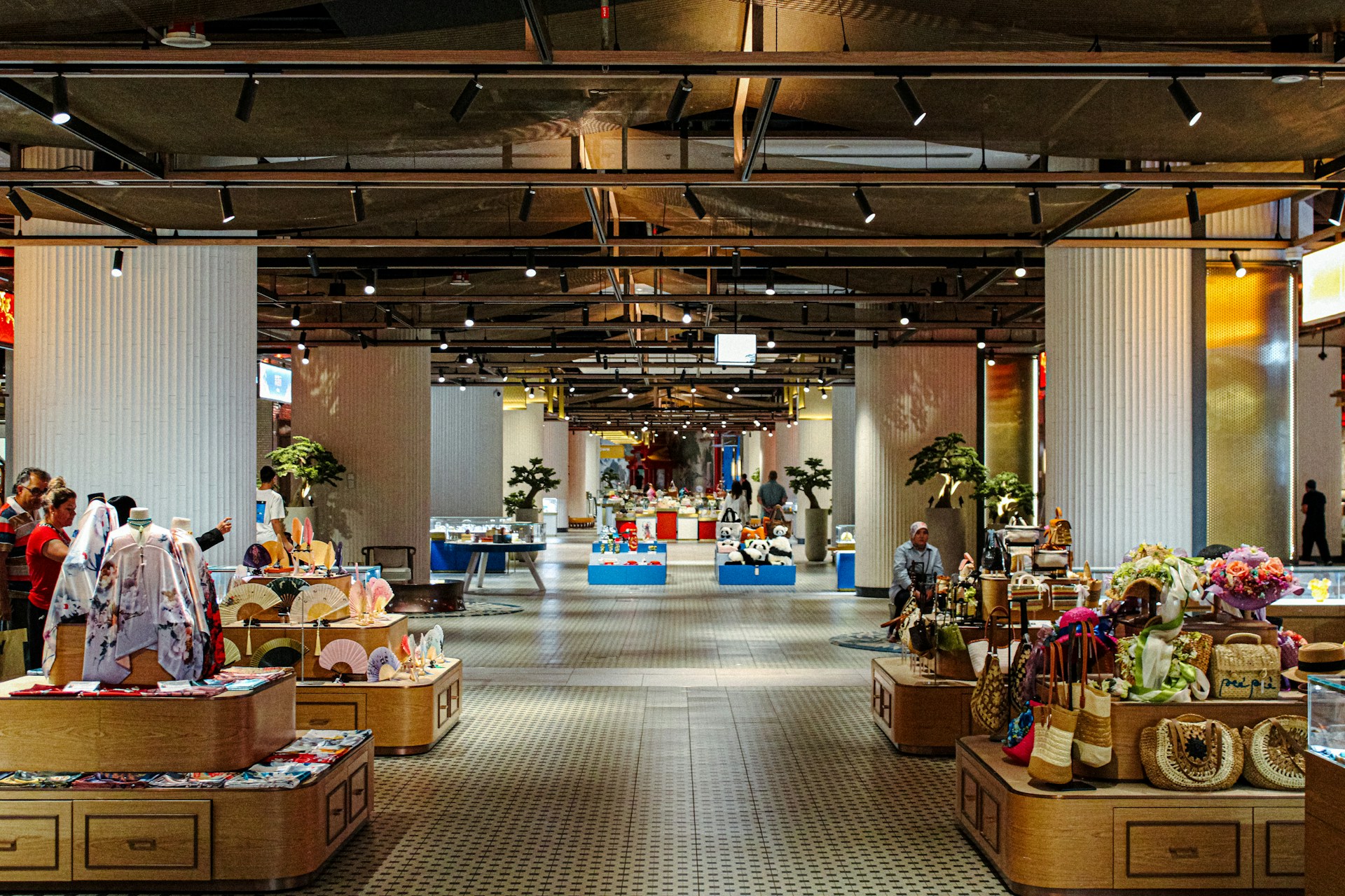 menetapkan harga standar